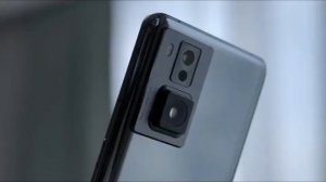 Новый смартфон OPPO с выдвижной камерой.