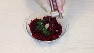 Свекольные котлеты в духовке