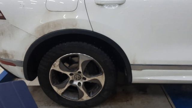 #VW TUAREG NF/ Не работает пневмоподвеска/ Замерзла? смотреть онлайн