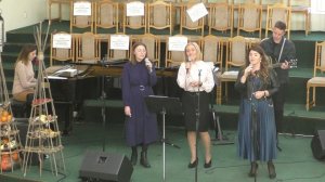 "Иисус-мой Спаситель!Нет равных Тебе в Небесах!"-гр.Прославления