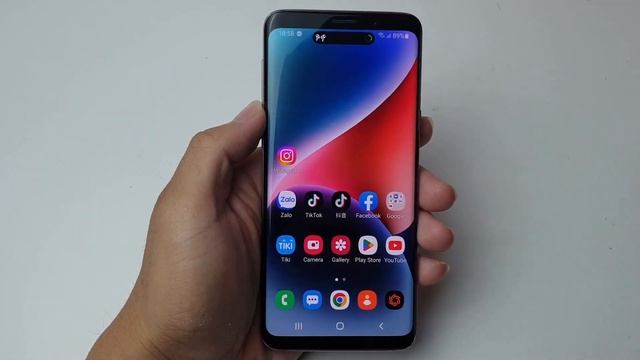 Dynamic island on Android Demo смотреть онлайн