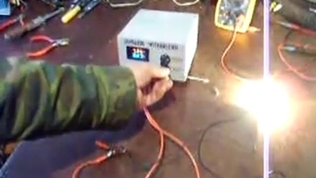 Зарядное устройство из БП от компьютера смотреть онлайн