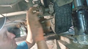 Замена салентблоков задней балки автомобиля  Chery Amulet.