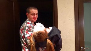 Дядя Боби СПАСАЕТ Тети Беки ОТ МАЛЯВКИ!