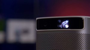 XGIMI Mogo Pro – обзор портативного проектора со странностями