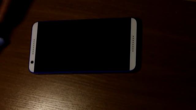 Как наклеить защитное стекло на телефон HTC Desire 820 смотреть онлайн