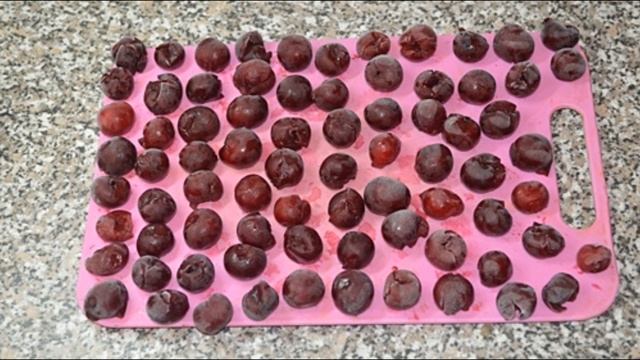 Как правильно заморозить ягоды на зиму!!