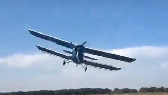 Кукурузник не даёт ловить рыбу смотреть онлайн