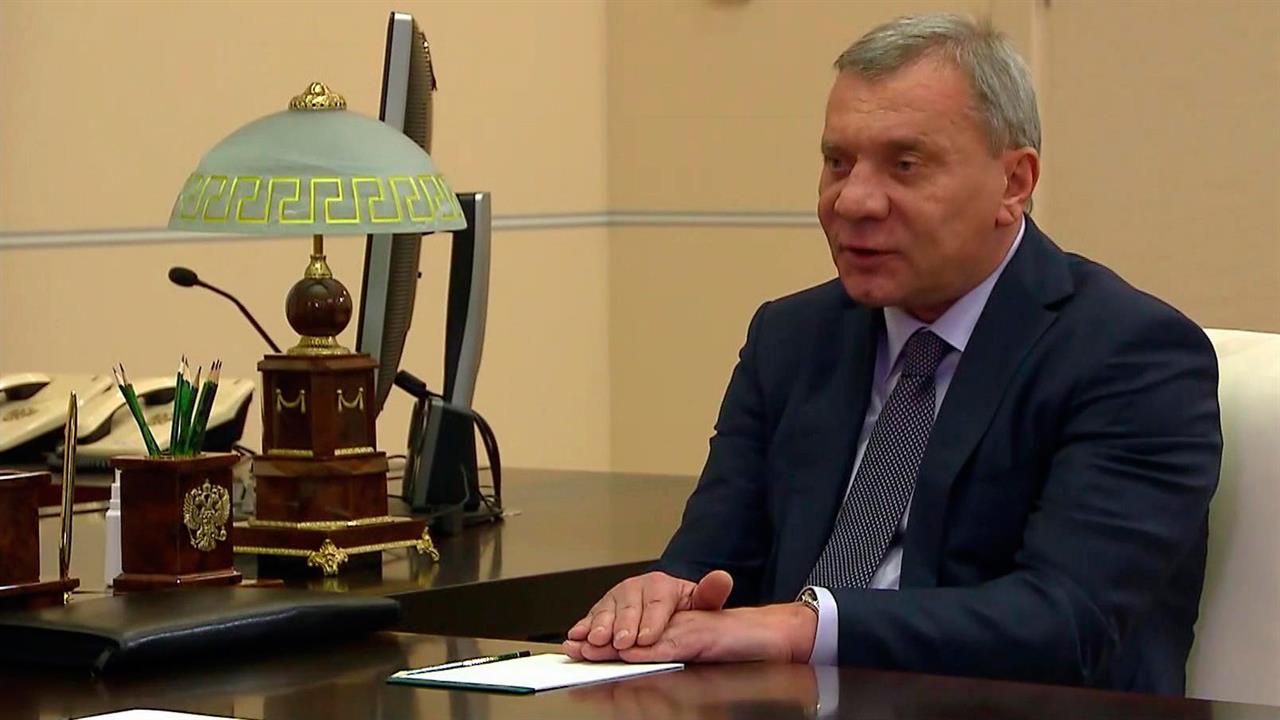 Выполнение гособоронзаказа Владимир Путин обсудил с вице-премьером Юрием Борисовым