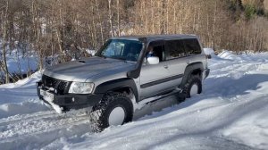 Nissan Patrol Y61 37" deep snow