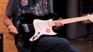 ¿Sólo para principiantes? | Squier Bronco Bass