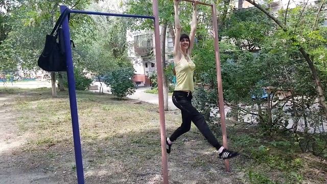 Как быстро вырасти на 5 см. Вытягиваем позвоночник