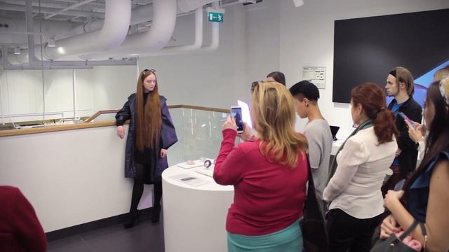 Мобильный портрет в стиле киберпанк. Эрика Парфёнова (Академия re:Store) смотреть онлайн