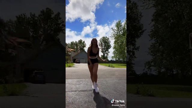 Dolphin x Knock Knock New Dance Challenge TikTok Compilation смотреть онлайн