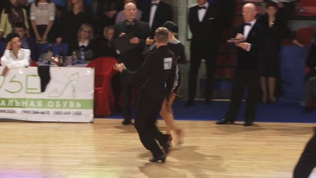 Олег Негров - Алина Жаруллина, 1/2, самба смотреть онлайн