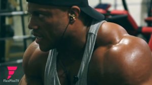 Shoulder Day With Phil Heath - Training Tips