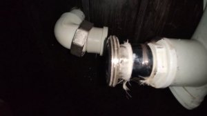 Сорвал гайку на батареи - 60 секунд