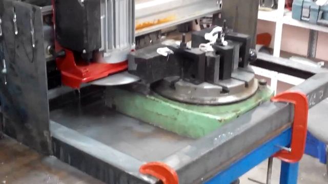 Лайфхак #2 Камнерез из Плиткореза / Режем гранит под углом 90° / life hacking смотреть онлайн