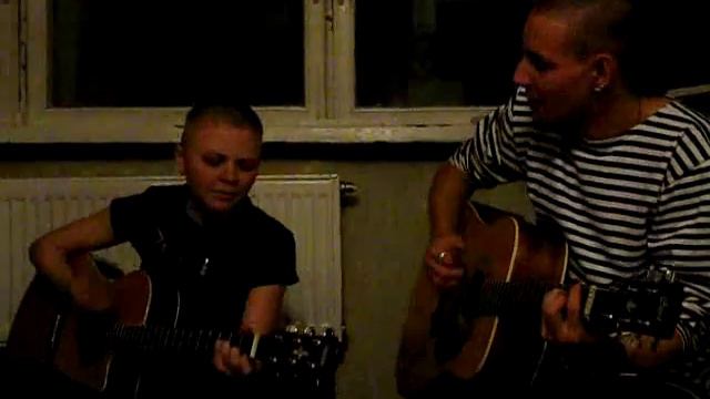 Мир в меру - Пешком по шпалам (Пилот) смотреть онлайн