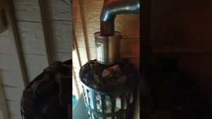 Закладка камня в банную печь Везувий, довели до красоты каминную зону