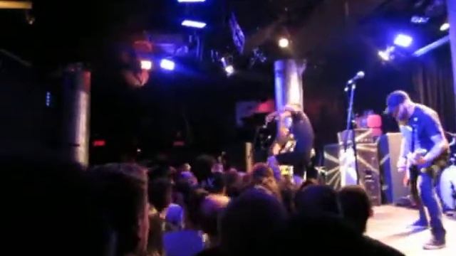 Trap them 1 смотреть онлайн