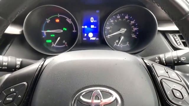 YT18TKC TOYOTA CHR EXCEL WHITE 2018, TOYOTA BURROWS ROTHERHAM смотреть онлайн