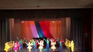 Планета детства Хореографический коллектив «Улыбка» Вместе будем на планете /