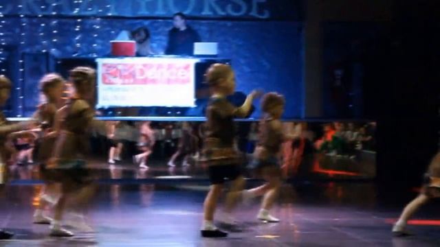 Номер "Индейцы"Дети 3-5лет. Хореограф Валерия Рубаник .1 год обучения смотреть онлайн