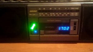 Вега РМ-250С-2  Магнитола 1 Выход на внешнюю акустику.