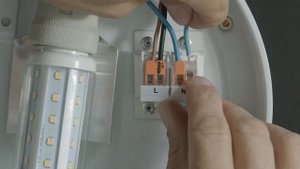 Универсальные компактные клеммы WAGO серии 221. Внутренняя проводка осветительного оборудования
