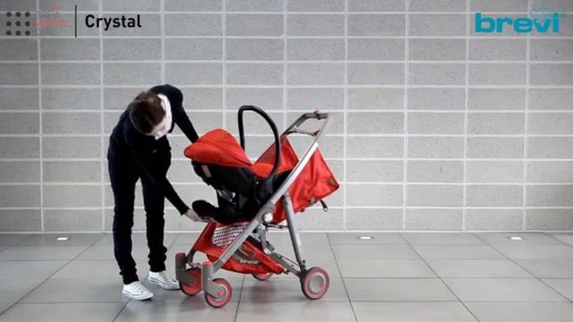 Прогулочная коляска Brevi Crystal seggiolino auto