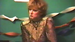 Людмила Гурченко в театральной гостинной у Изольды часть 1