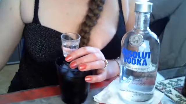 Русалка отмечает с казахом и с Тенью пасху на Smotri смотреть онлайн