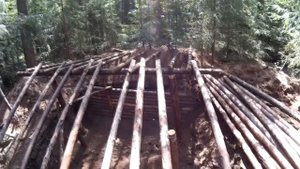 Строительство землянки.Все серии.