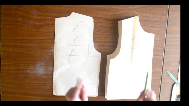 Шьём ночную сорочку на кокетке с рукавами из круга. Часть1. Делаем выкройку и  раскраиваем.