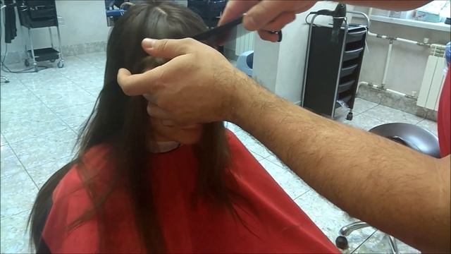 Стрижка женская лесенка у лица на длинные волосы. women haircut. смотреть онлайн