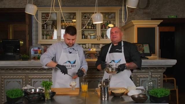 Кулинарное шоу «Ночью вкуснее» в гостях у ресторана авторской кухни «Река 827»