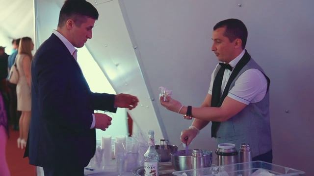 Иллюзионист Василий Васильев в Сочи на корпоративном вечере в честь 150-летия компании «Nestle»