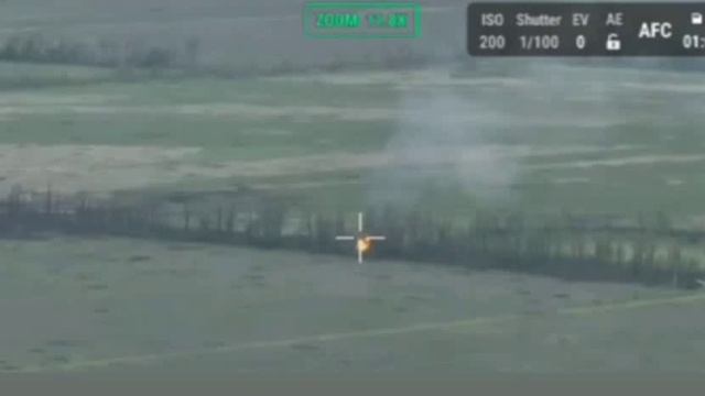 Начинённый взрывчаткой шахид-МТЛБ подрывается на позиции укронацистов.