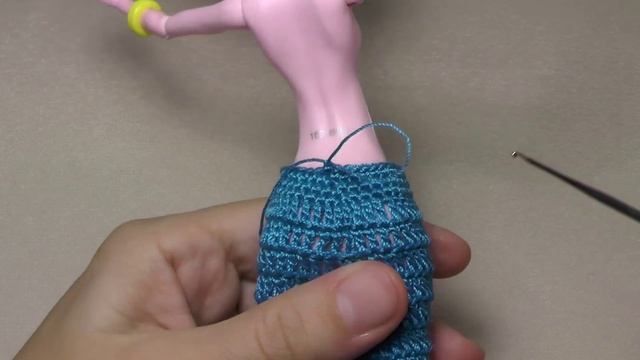 Как сделать платье для куклы Монстр Хай. Длинное платье для куклы.Evening dress for Monster High смотреть онлайн