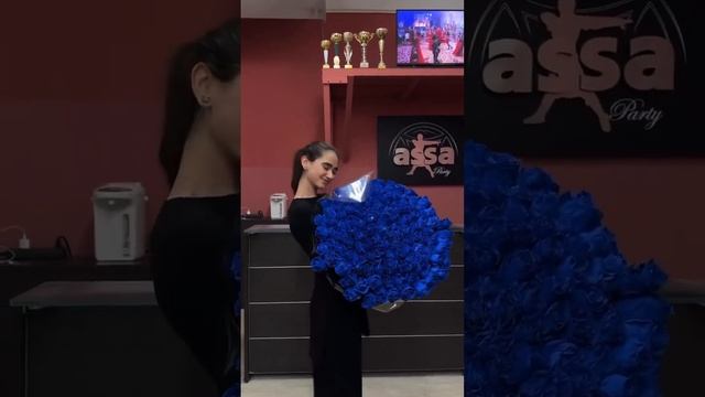 Шикарный букет из 101 Синих Роз ? Доставка по Москве и МО. Ватсап: +7 996 647 02 21 смотреть онлайн