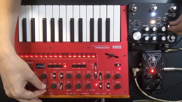 KORG Monologue Improvisation смотреть онлайн