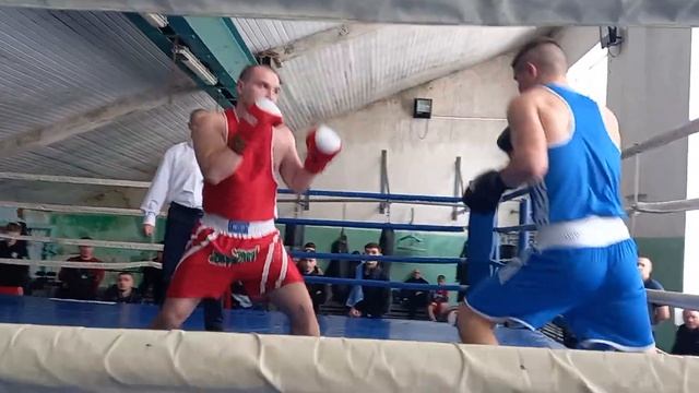 Бокс Ровеньки 22 января 2022 смотреть онлайн