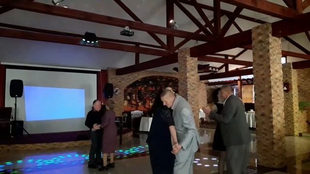 Юбилей брата. //Классная песня //Медляк//Поздравляем, отмечаем.