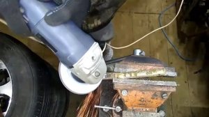 Съёмник пластиковых клипс за 10мин.DIY.