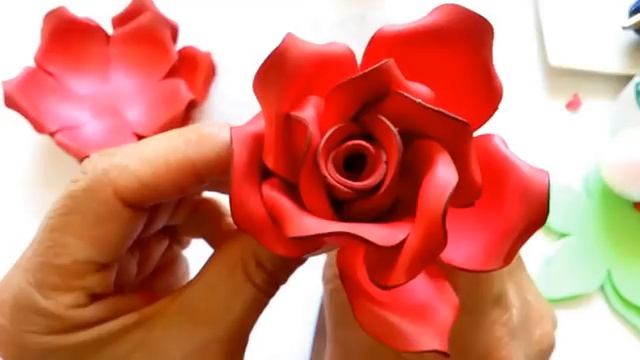 MANUALIDAD PARA EL DÍA DE LA MADRE (LAPICERO DECORADO CON ROSAS DE FOAMY) смотреть онлайн