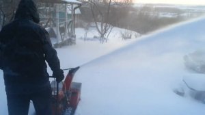 Обзор снегоуборочной машины HONDA HSS655EW