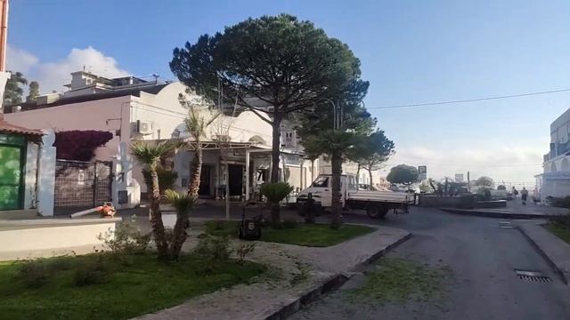 Ischia Porto il centro смотреть онлайн