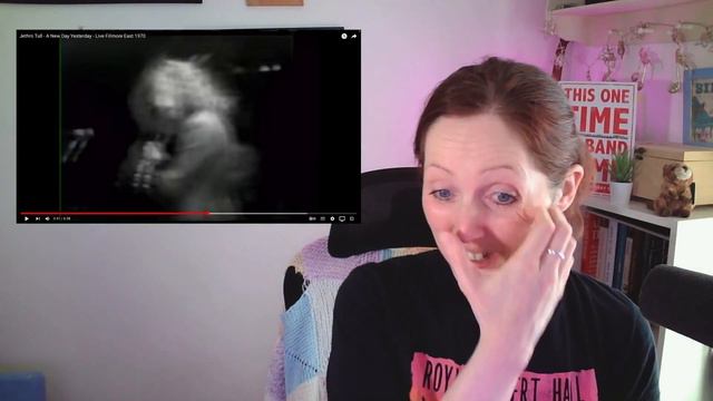 Flutist Reacts to Jethro Tull's Mind-Blowing 'A New Day Yesterday' Live Performance смотреть онлайн