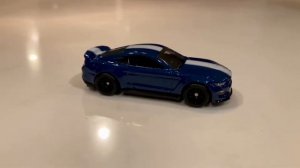 Hotwheels premium gt350r unboxing